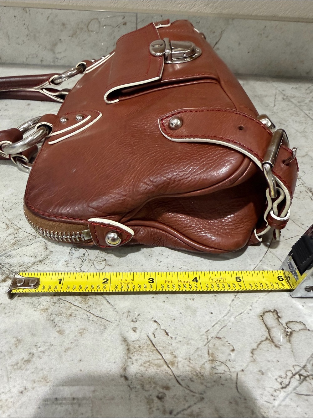 Marc Jacob’s East/West Brown Leather Top-Handle Satchel - Picture 7 of 16